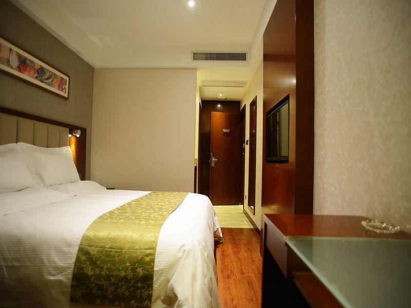Yitel Shanghai Pudong Lujiazui And Expo Branch Екстериор снимка